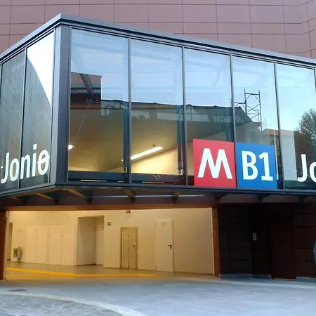 La Dolce - Metro Jonio Apartment *